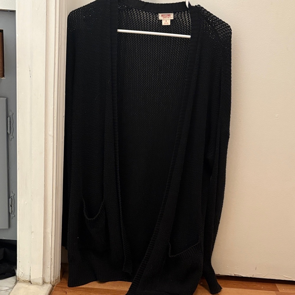 Black knit cardigan with pockets